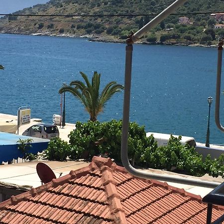 Pelagias Apartments Agia Efimia Rum bild